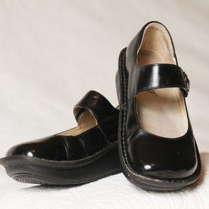 Alegra Black Patent Leather Mary Jane Size 38 (US 7-7.5)